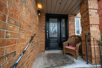 2077 Frontier Dr, Oakville - West Oak Trails image-0-4