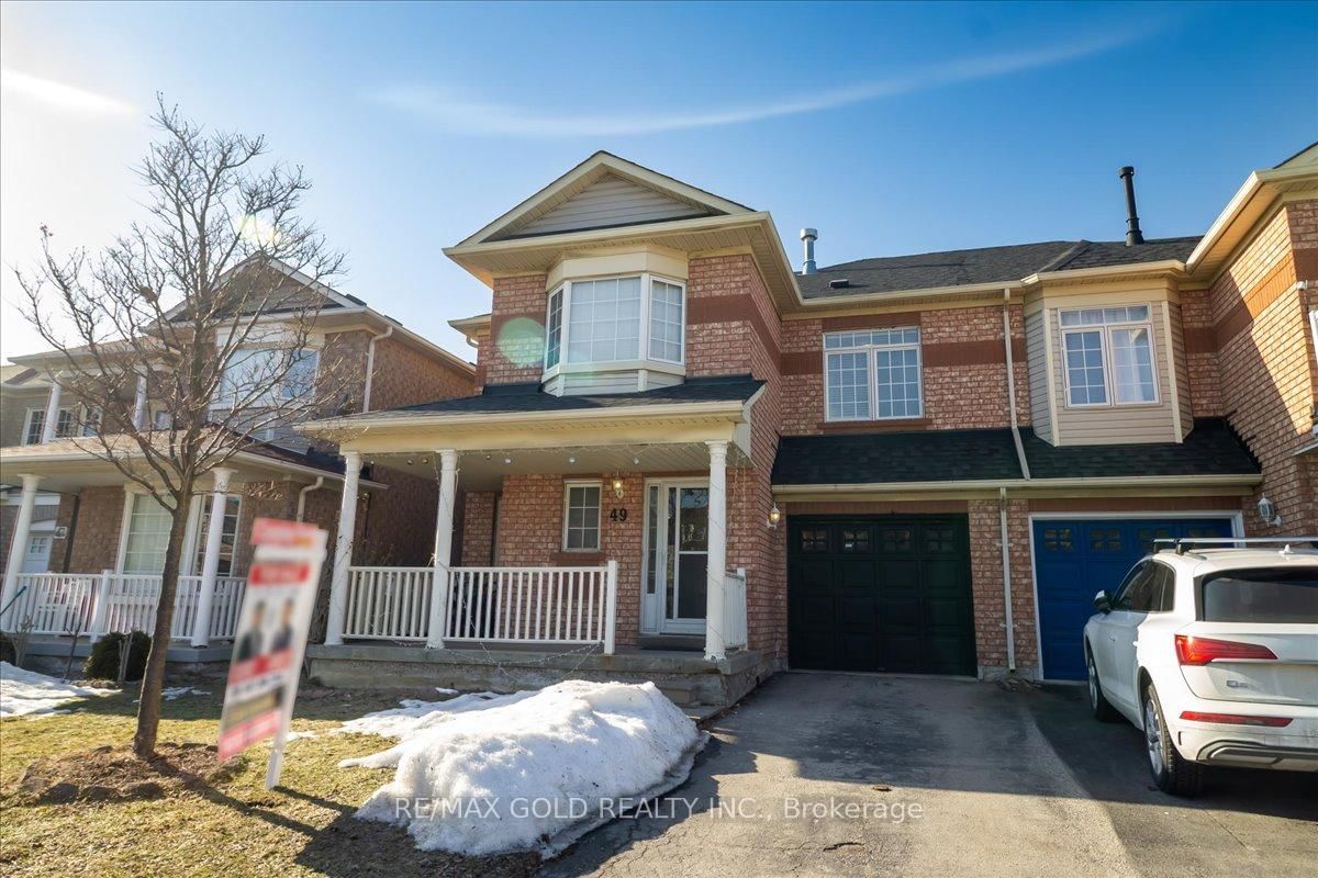 Semi-Detached House for sale at 49 Seaside Circle, Brampton, Sandringham-Wellington, L6R 2G7 - MLS: W12019834