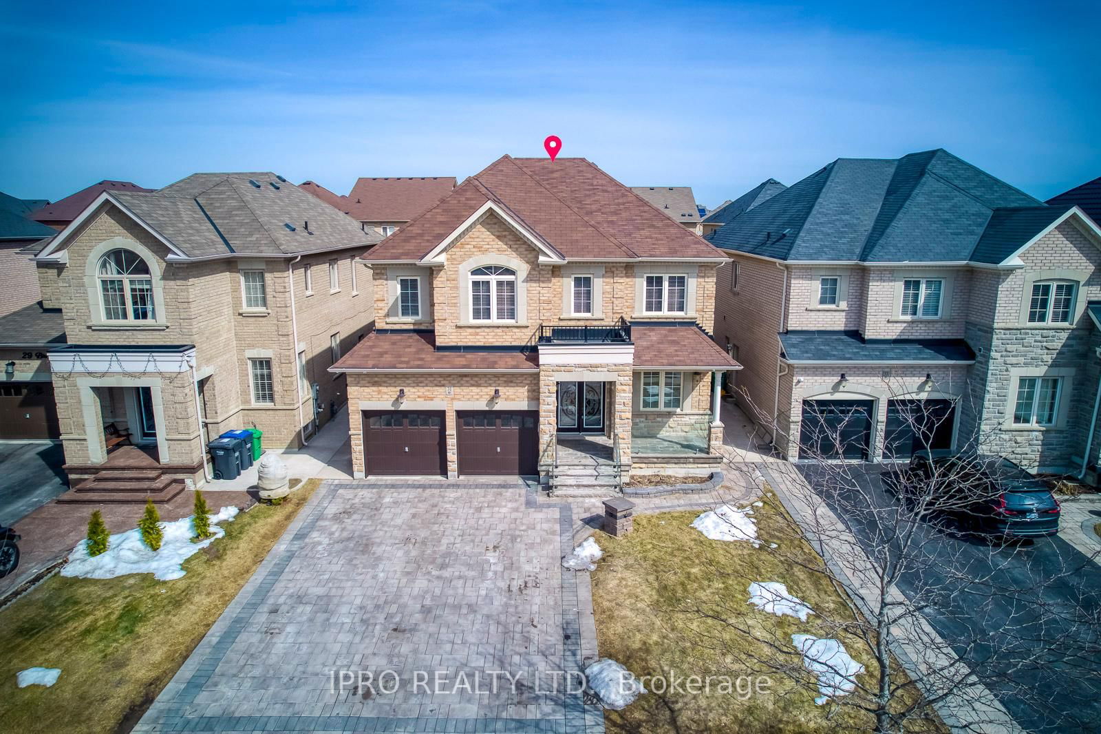 Detached House for sale at 31 Birch Tree Trail, Brampton, Bram East, L6P 3W1 - MLS: W12019936