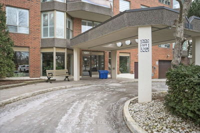 Unit 703 — 1901 Pilgrims Way, Oakville - Glen Abbey image-0-3
