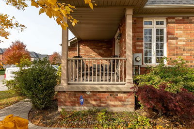 2223 Whistling Springs Cres, Oakville - Westmount image-0-2