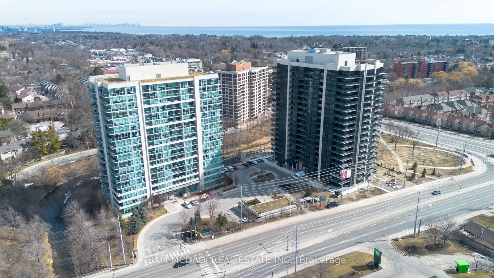 Condo for lease at #1410-1035 Southdown Road, Mississauga, Clarkson, L5J 0A2 - MLS: W12020164