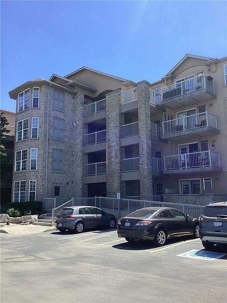 Condo for lease at 104-1820 Walkers Line, Burlington, Palmer, L7M 4V4 - MLS: W12020373