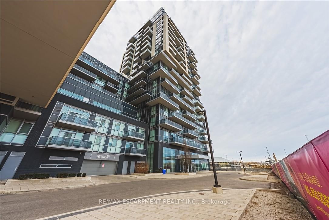 Condo for sale at 2001-2093 Fairview Street, Burlington, Freeman, L7R 0E6 - MLS: W12020410