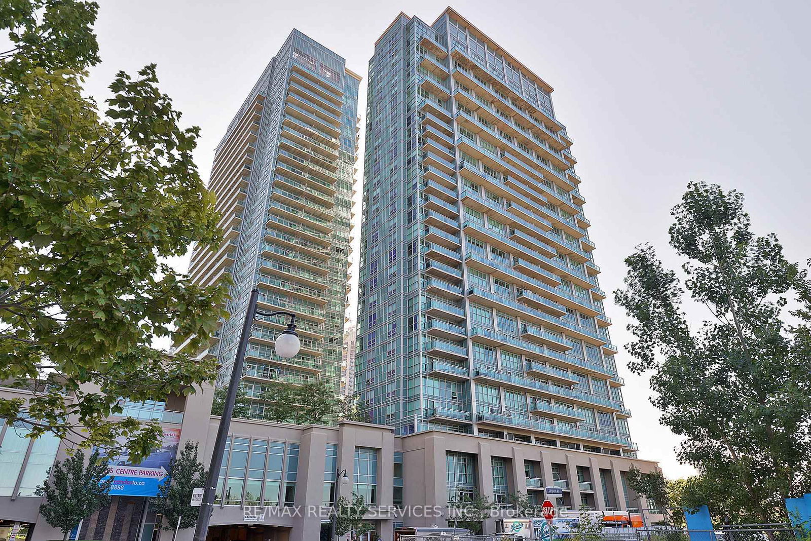 Condo for sale at 729-165 Legion Road, Toronto, Mimico, M8Y 0B3 - MLS: W12020496