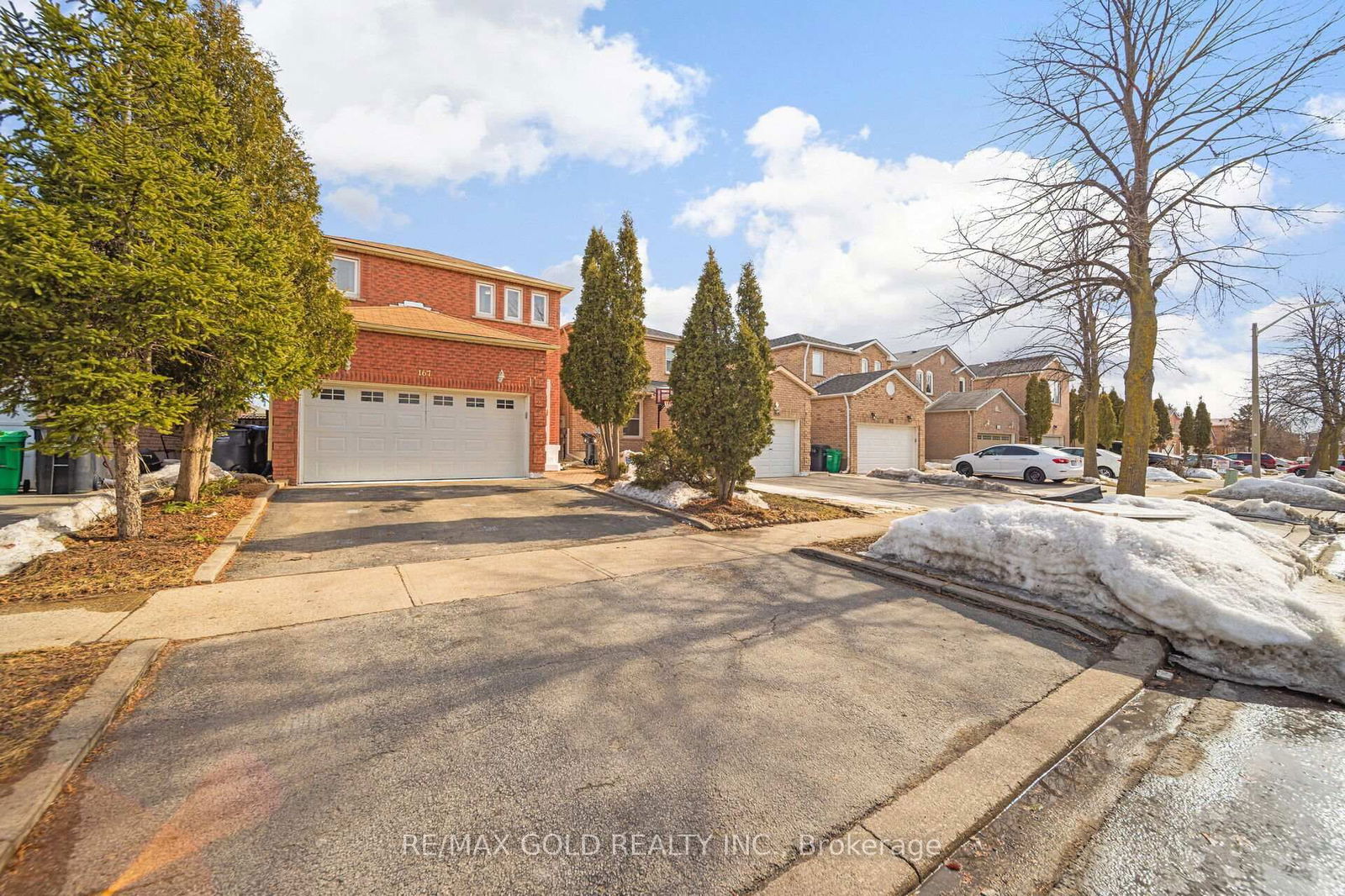 Detached House for sale at 167 Ecclestone Drive, Brampton, Brampton West, L6X 3R1 - MLS: W12020522