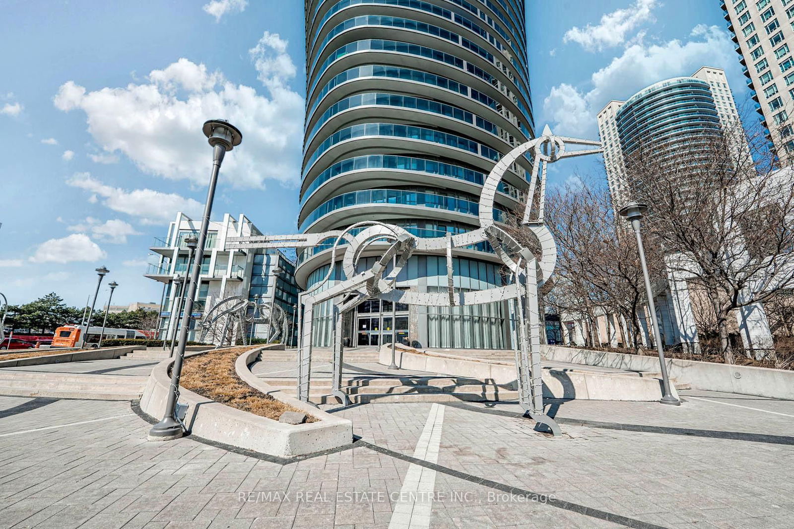 Condo for sale at 2305-60 Absolute Avenue, Mississauga, City Centre, L4Z 0A9 - MLS: W12020714