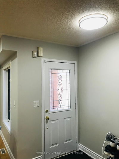 1192 Prestonwood Cres, Mississauga - East Credit image-0-3