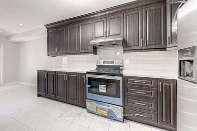 1192 Prestonwood Cres, Mississauga - East Credit image-0-4