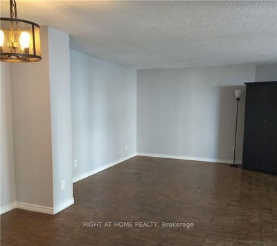 Unit 809 — 3700 KANEFF Cres, Mississauga - Mississauga Valleys image-0-4