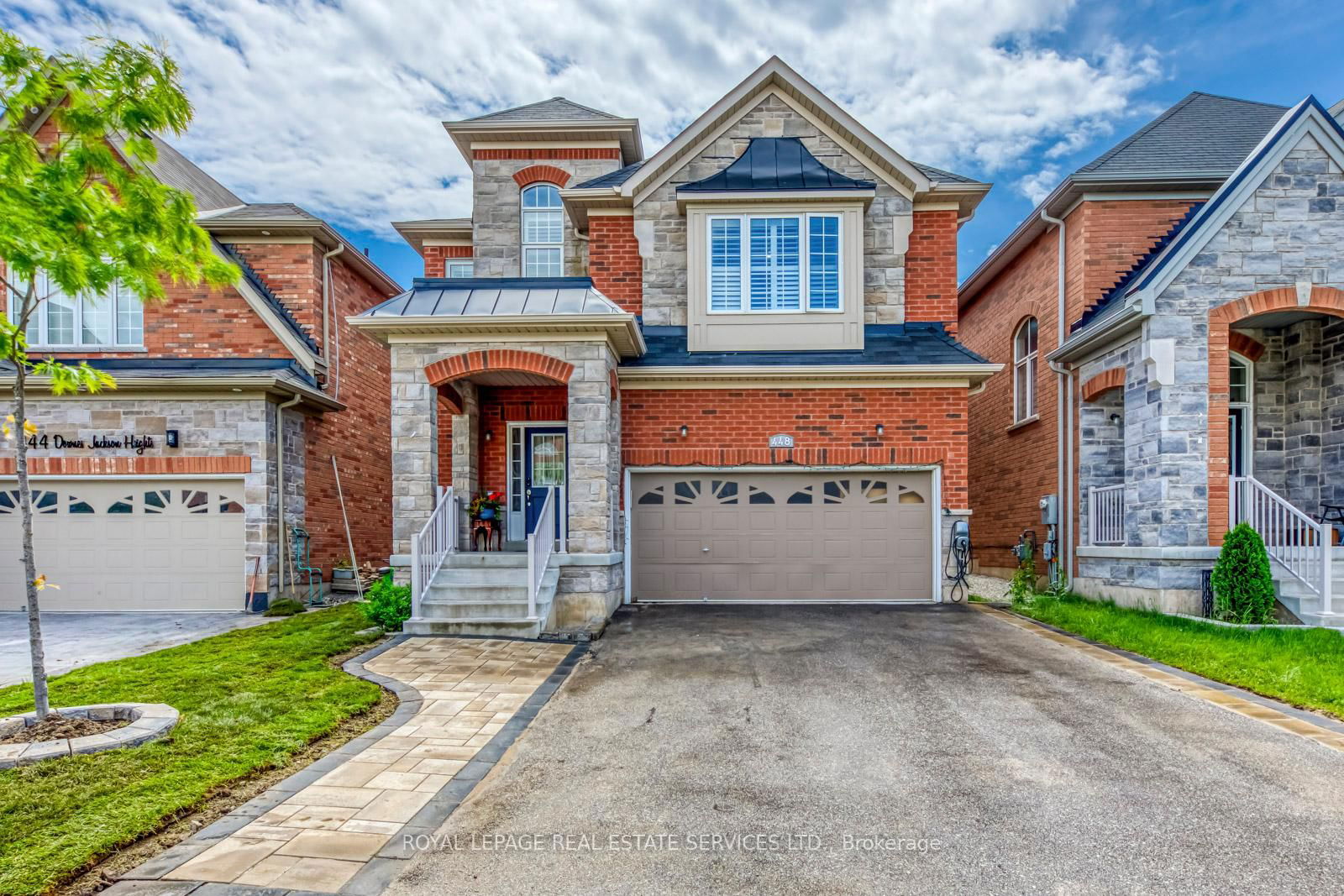 Detached House for sale at 448 Downes Jackson Heights, Milton, Harrison, L9T 8V7 - MLS: W12021044