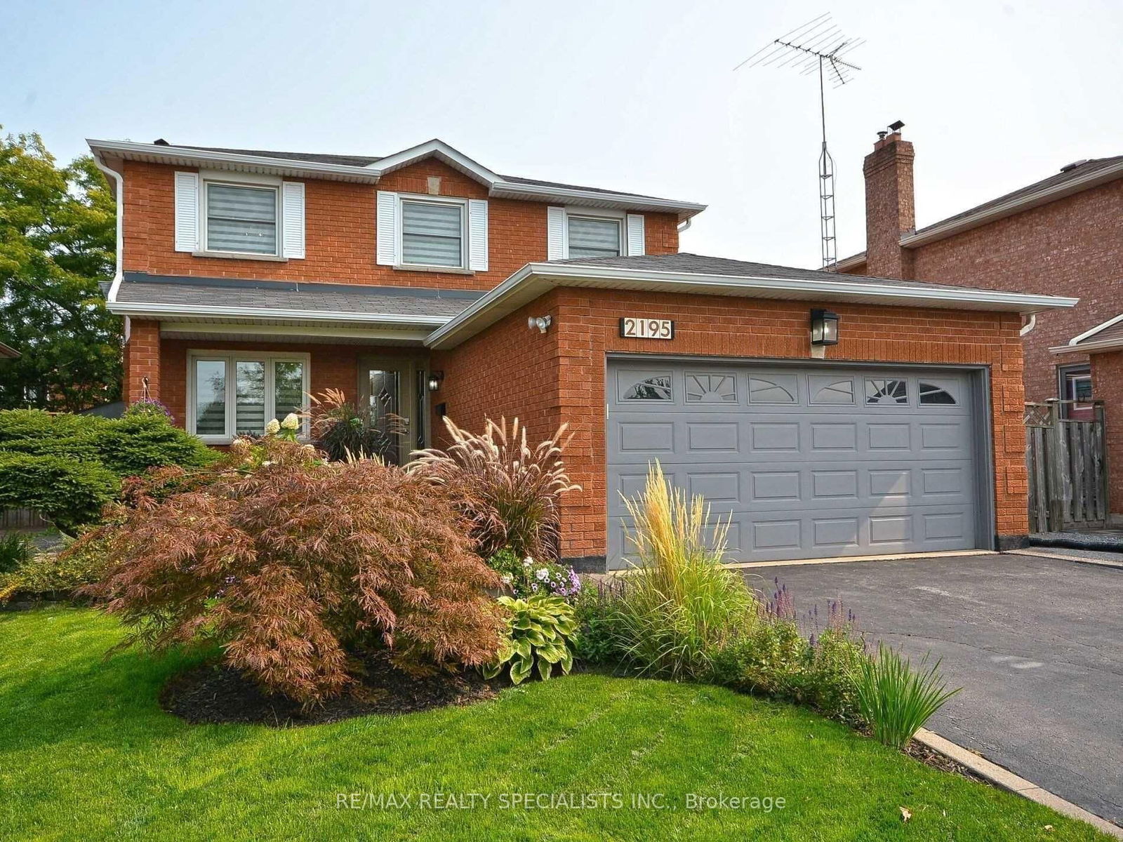 Detached House for lease at 2195 Green Orchard Place, Oakville, NW Northwest, L6H 4V5 - MLS: W12021116