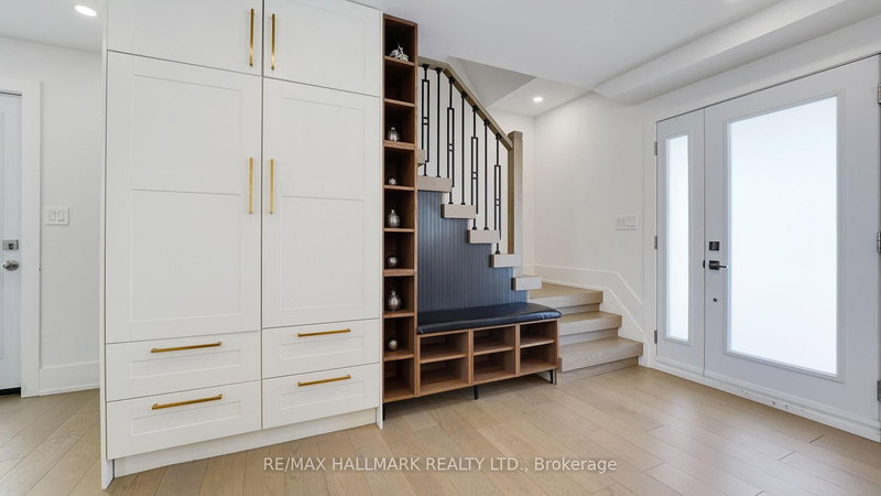 83 Shendale Dr, Toronto, M9W 2B6 | Image 2