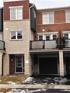 home for lease on 124 Baycliffe Crescent