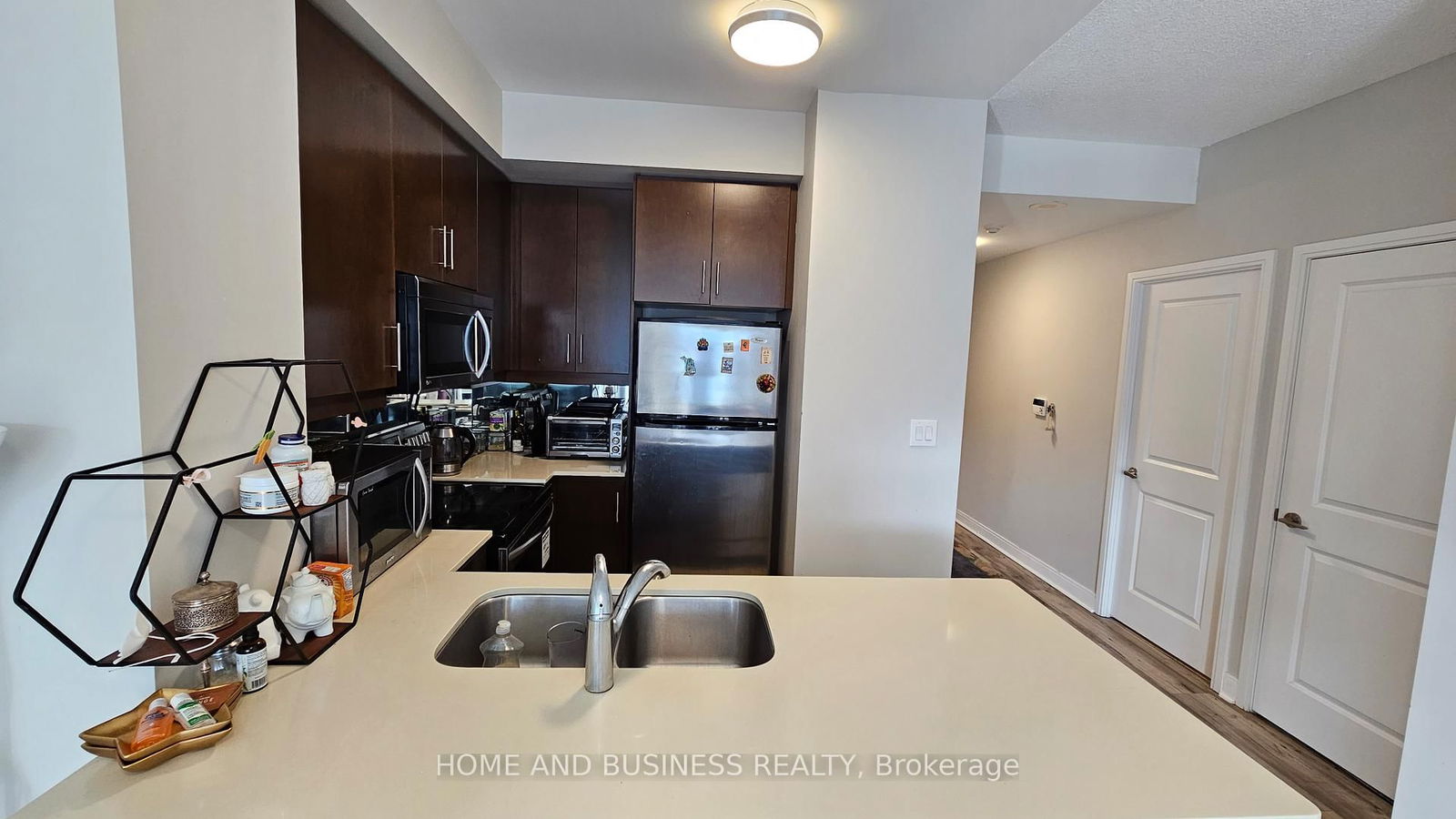 Condo for lease at 903-60 Absolute Avenue, Mississauga, City Centre, L4Z 0A9 - MLS: W12021480