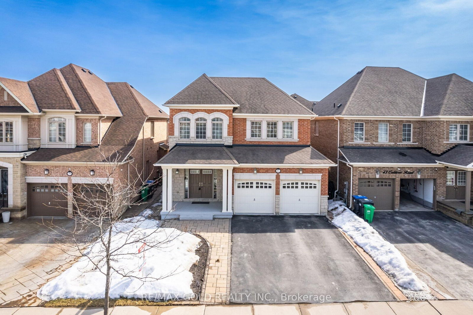 Detached House for sale at 41 Cultivar Road, Brampton, Vales of Castlemore North, L6P 3M4 - MLS: W12021740