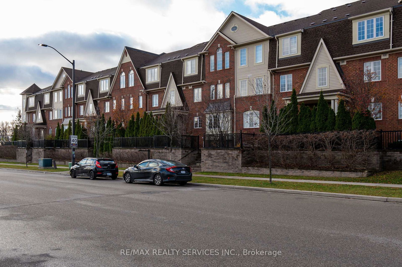 Townhouse for sale at 1-3032 Clayhill Road, Mississauga, Cooksville, L5B 0B1 - MLS: W12021794