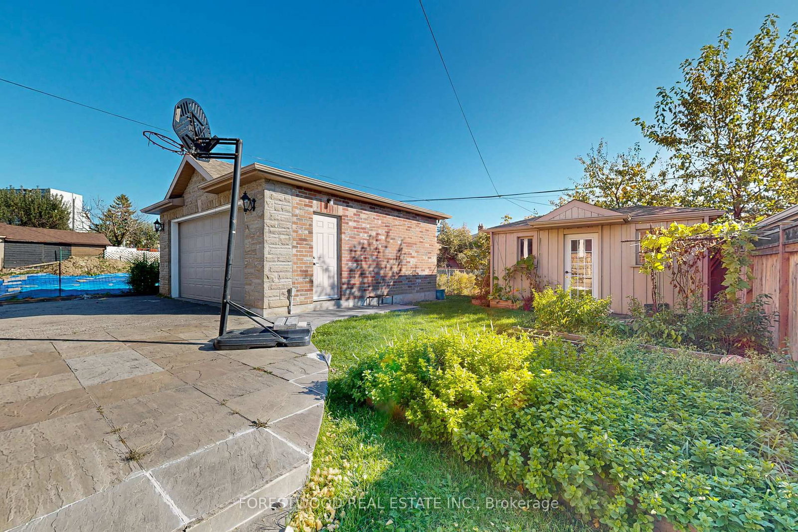 Listing Image 45