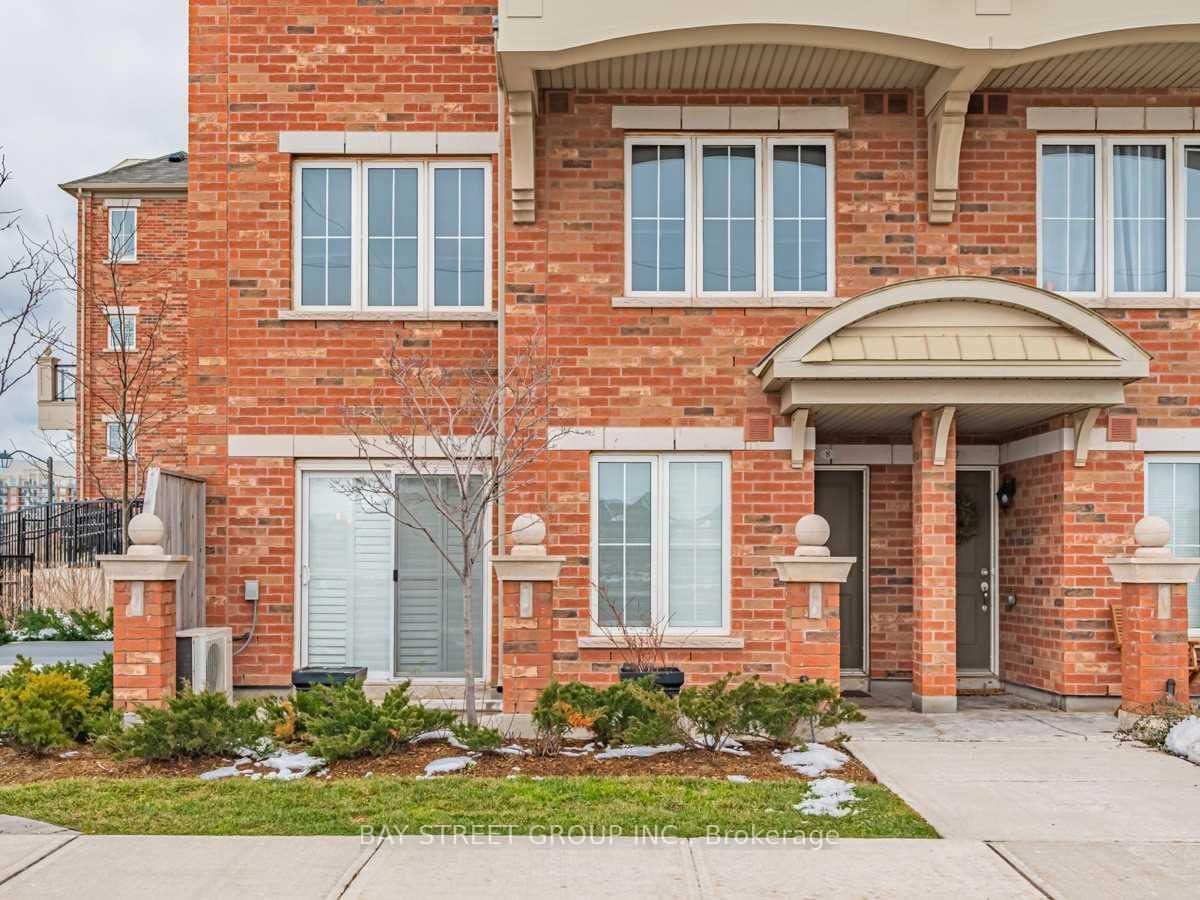 Townhouse for lease at 8-2500 Post Road, Oakville, River Oaks, L6H 0K1 - MLS: W12022033