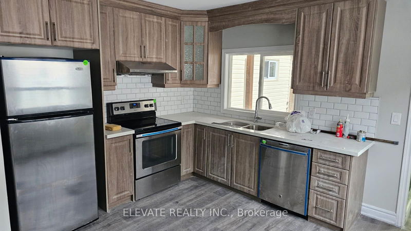 home for lease on 11 Rowntree Avenue