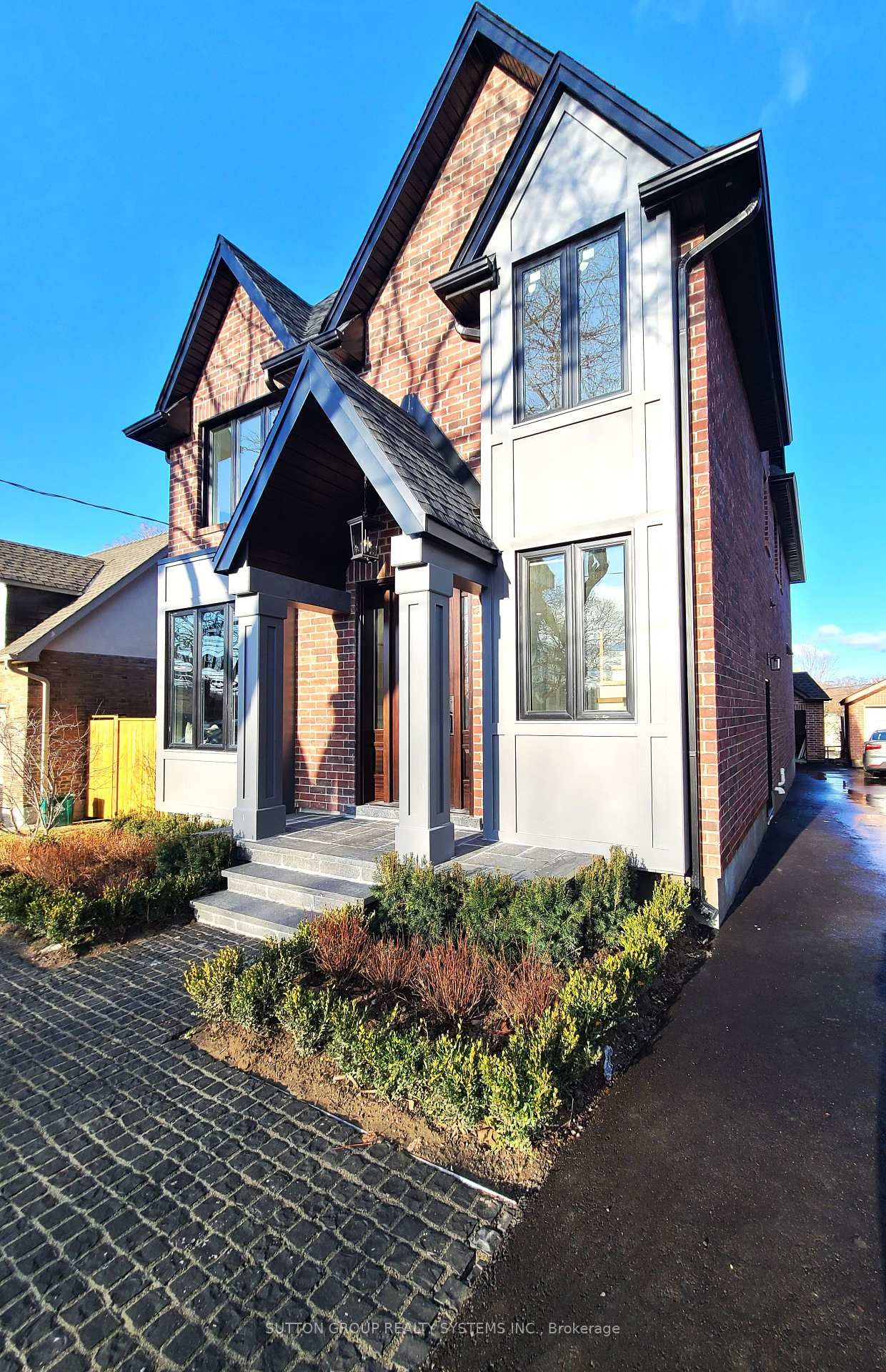 Detached House for sale at 21 South Kingsway N/A, Toronto, High Park-Swansea, M6S 3T2 - MLS: W12022518