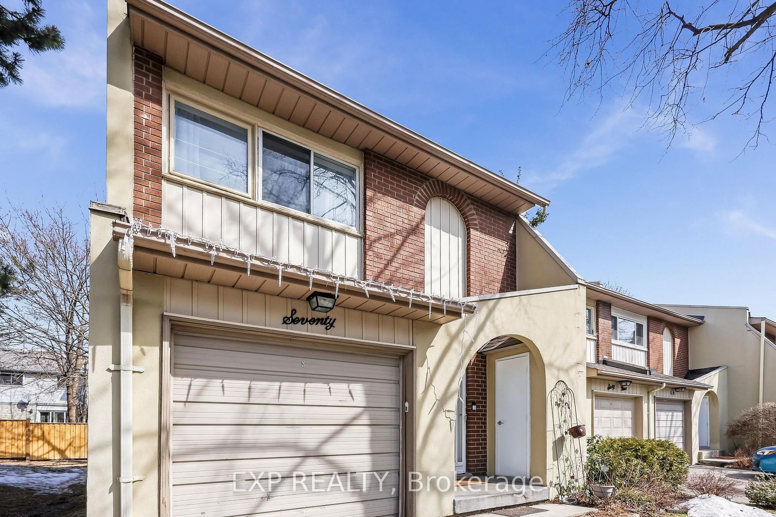 Townhouse for sale at 70-1180 Mississ Vly Boulevard, Mississauga, Mississauga Valleys, L5A 3M9 - MLS: W12022684