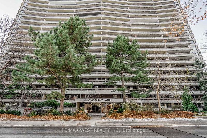 home for sale on 301-100 Quebec Avenue