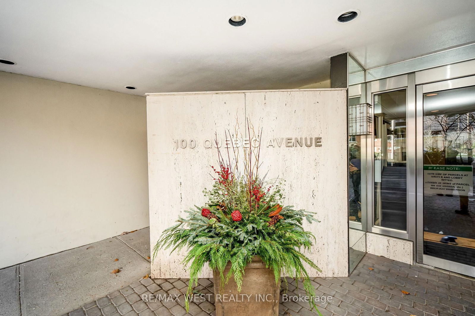 Condo for sale at 301-100 Quebec Avenue, Toronto, High Park North, M6P 4B8 - MLS: W12023493