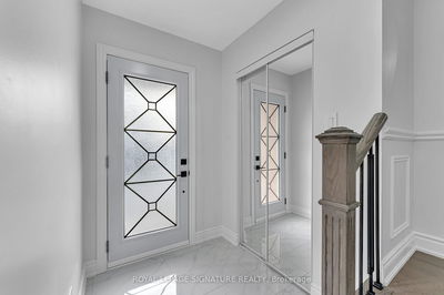 3365 Masthead Cres, Mississauga - Erin Mills image-0-4