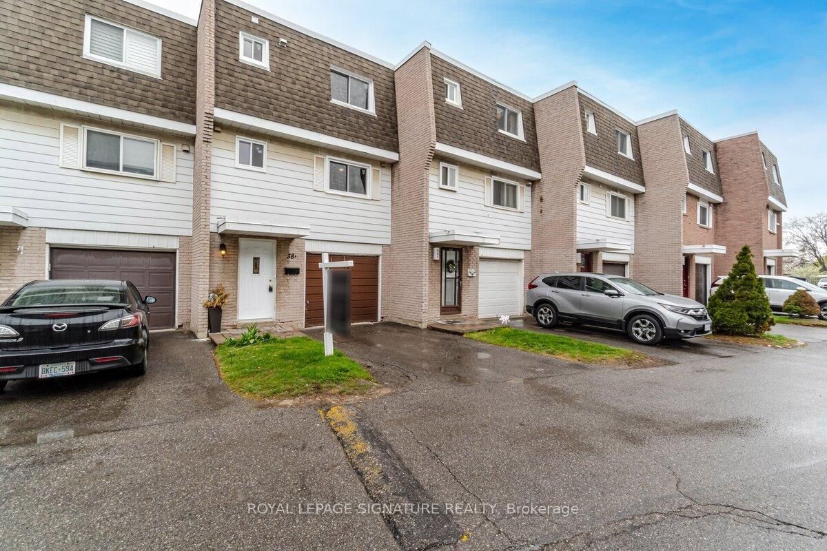 Townhouse for sale at 38A-830 Westlock Road, Mississauga, Erindale, L5C 1K6 - MLS: W12024160