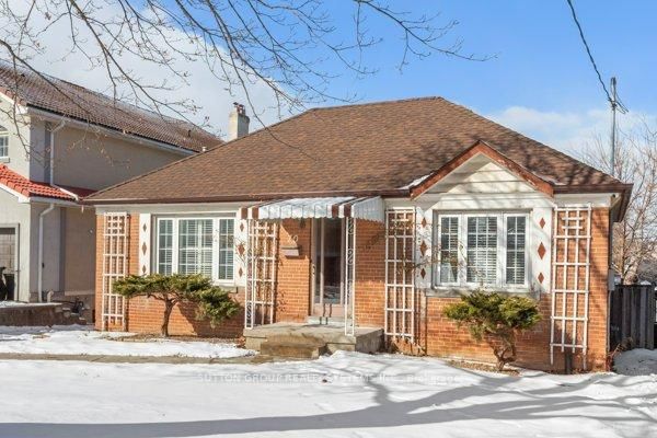 Detached House for sale at 70 Lovilla Boulevard, Toronto, Humberlea-Pelmo Park W5, M9M 1V5 - MLS: W12024188