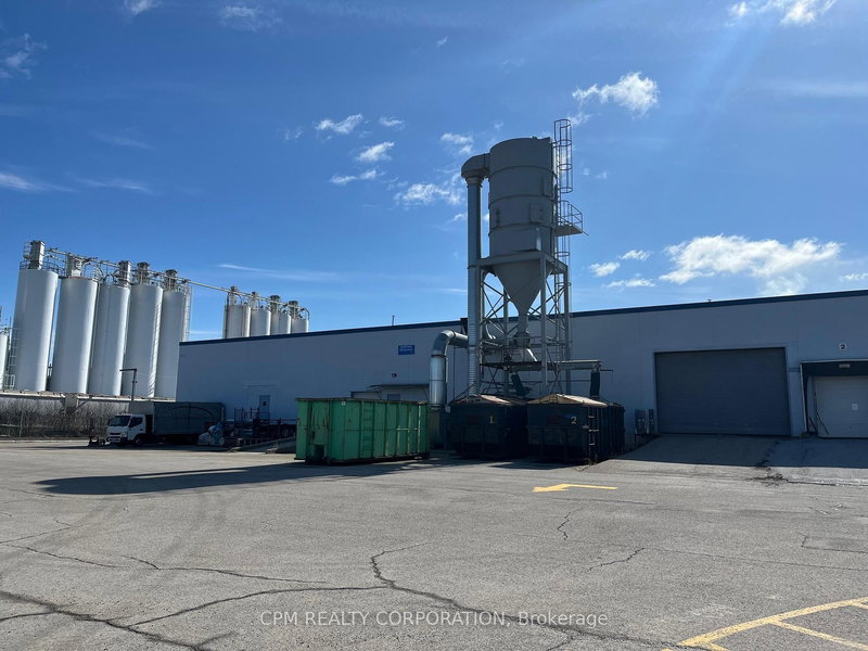 3 - 2463 Royal Windsor Dr, Mississauga, L5J 1K9 | Image 3