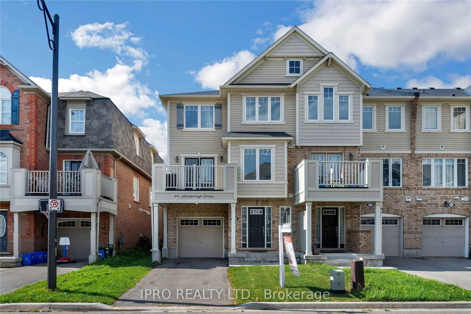 Townhouse for sale at 612 Attenborough Terrace, Milton, WI Willmott, L9T 8H7 - MLS: W12024305