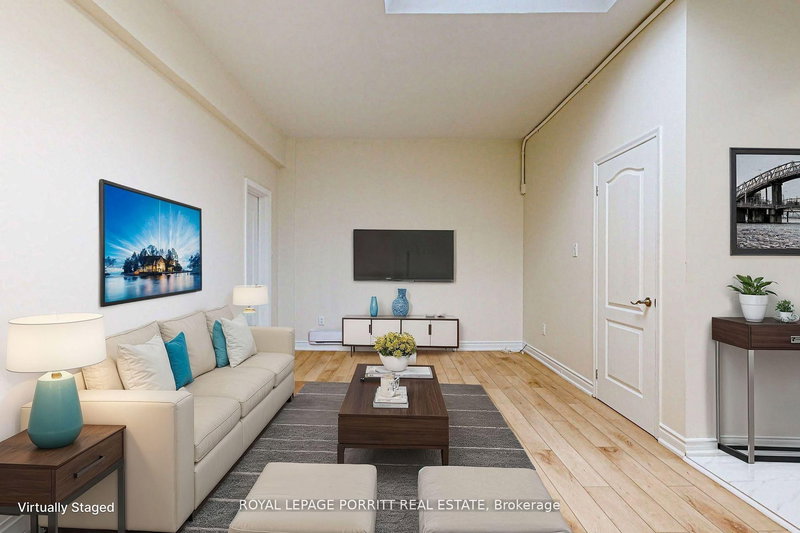2 - 3519 Lake Shore Blvd W, Toronto, M8W 1N5 | Image 3