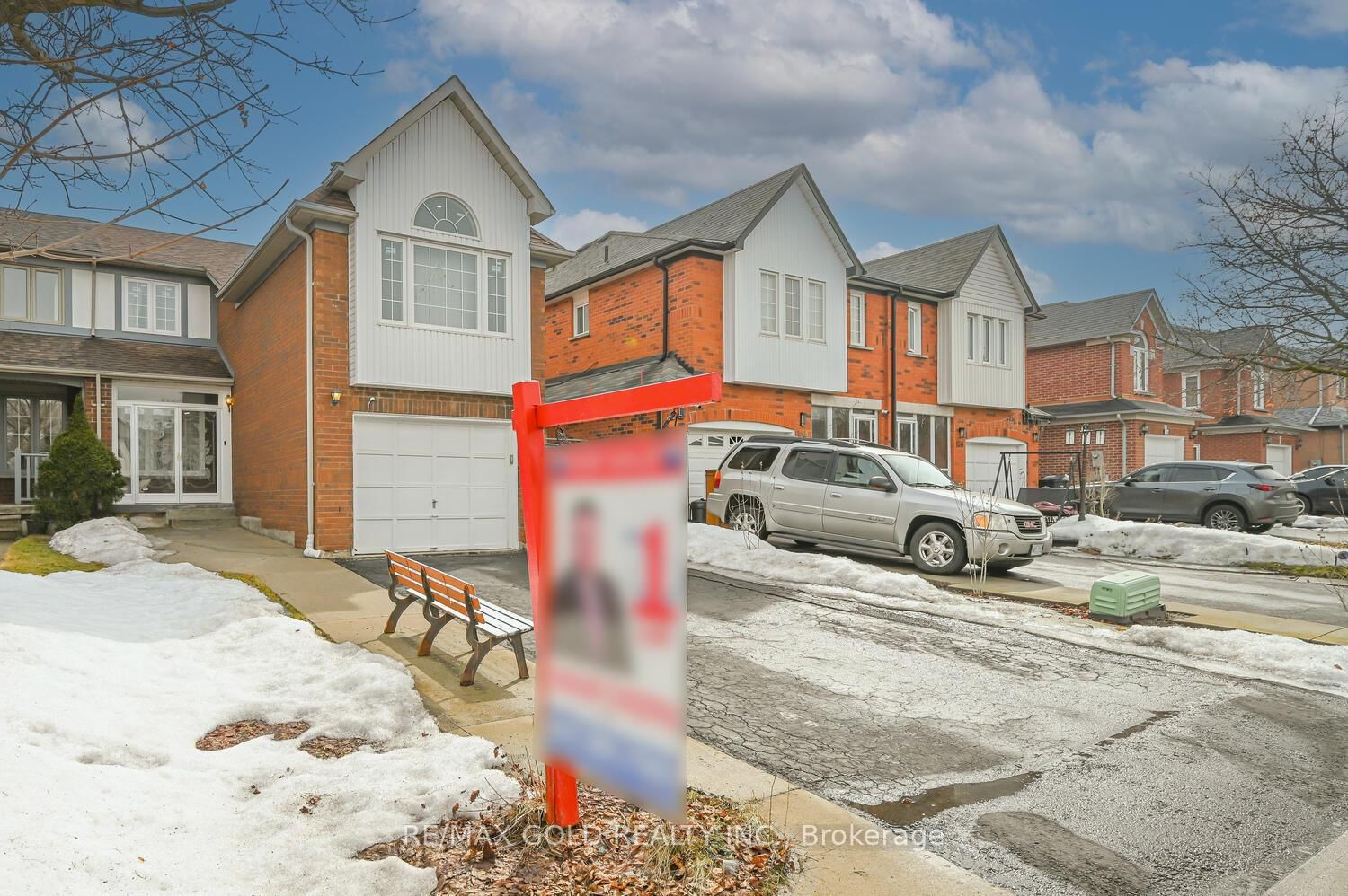 Semi-Detached House for sale at 152 Bighorn Crescent, Brampton, Sandringham-Wellington, L6R 1G1 - MLS: W12024782