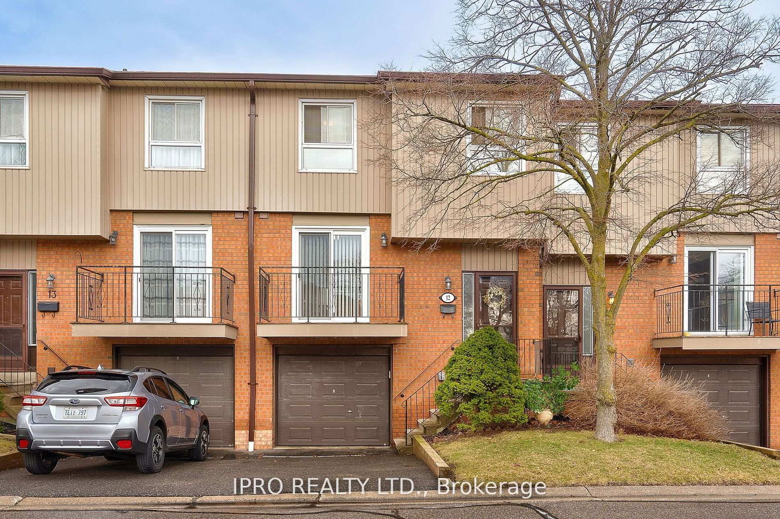 Townhouse for sale at 12-725 Vermouth Avenue, Mississauga, Mississauga Valleys, L5A 3X5 - MLS: W12024835