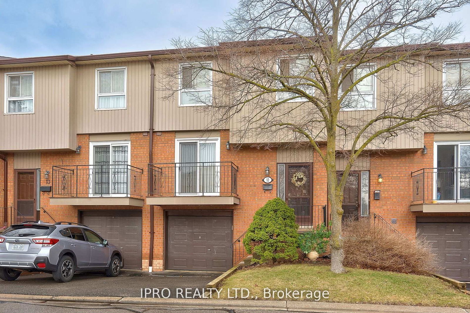 Townhouse for sale at 12-725 Vermouth Avenue, Mississauga, Mississauga Valleys, L5A 3X5 - MLS: W12024835