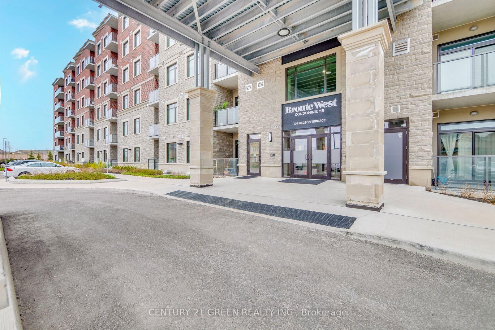 Condo for sale at 320-830 Megson Terrace, Milton, WI Willmott, L9T 7H3 - MLS: W12025082