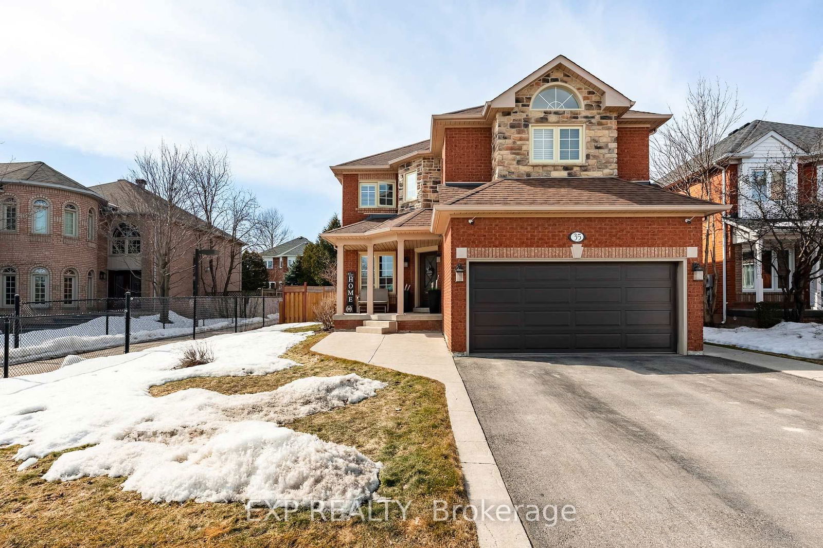 Detached House for sale at 35 Miller Drive, Halton Hills, Georgetown, L7G 5P7 - MLS: W12025122