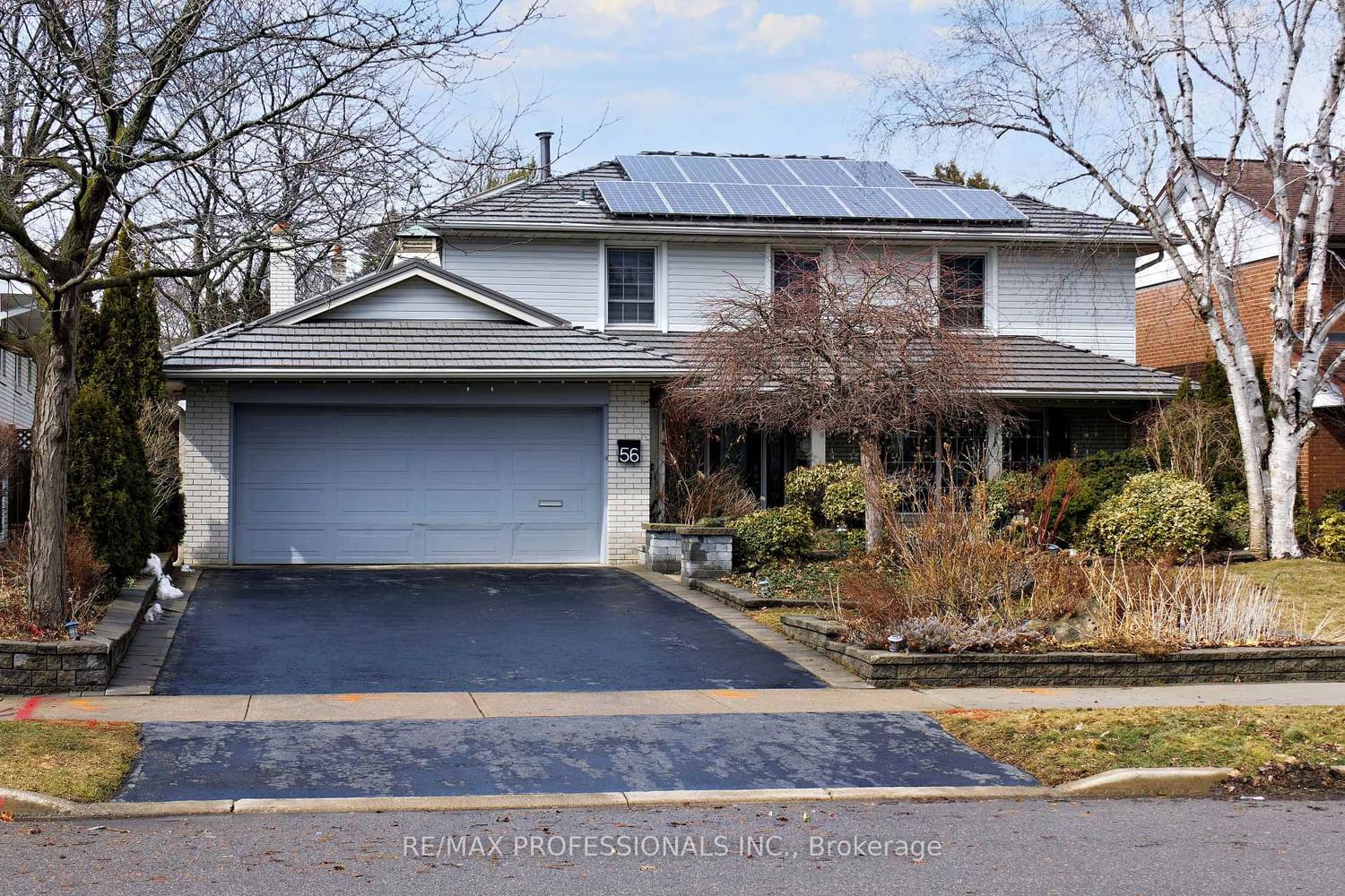 Building at 56 Silverthorne Bush Drive, Toronto, Markland Wood