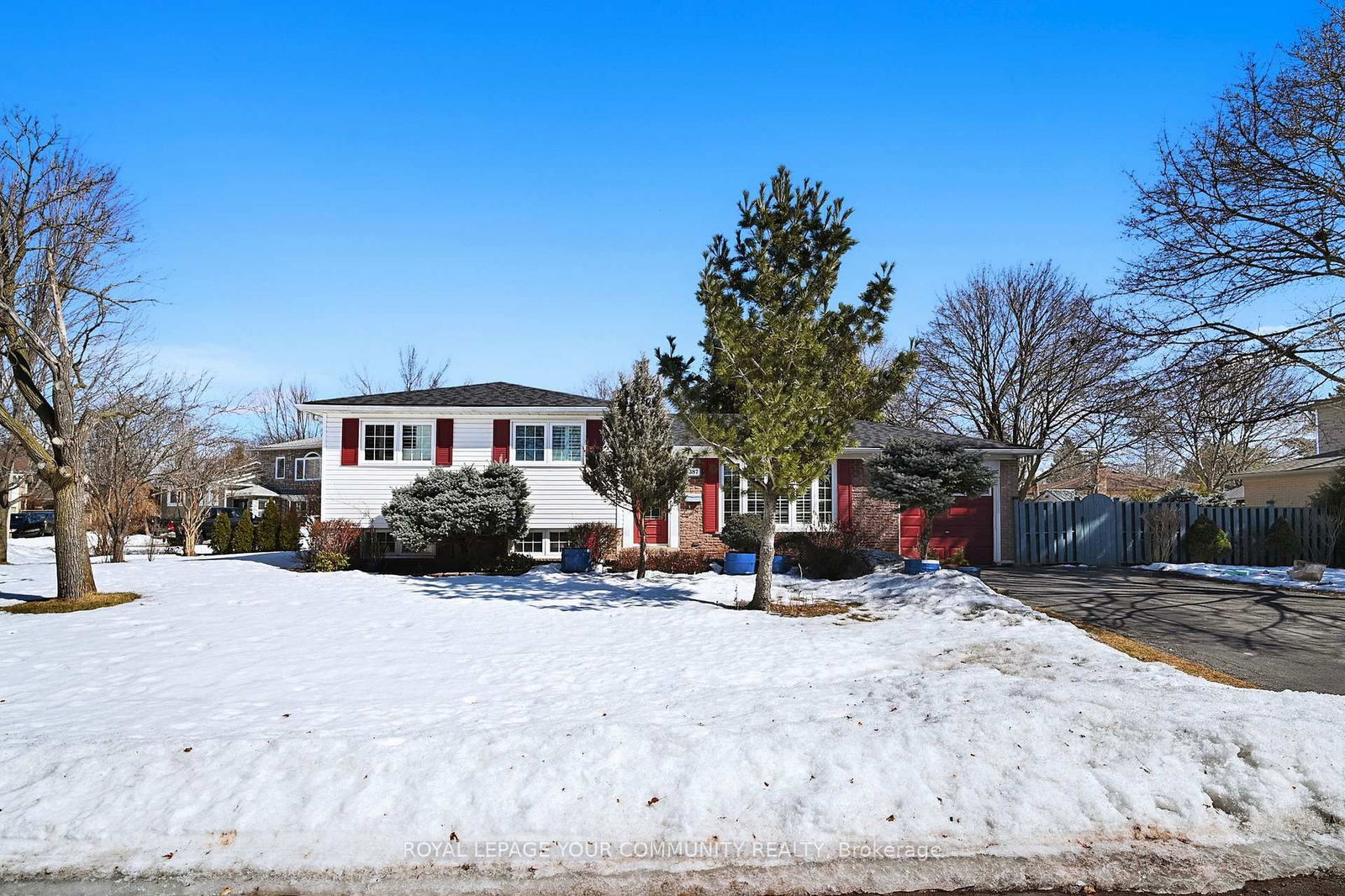 Detached House for sale at 387 Yale Crescent, Oakville, WO West, L6L 3L6 - MLS: W12026289