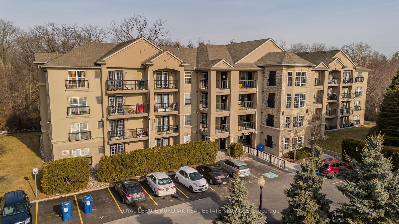 Condo for sale at 106-2075 Appleby Line, Burlington, Uptown, L7L 7H3 - MLS: W12026315