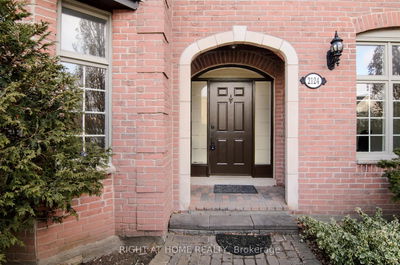 2124 Nipigon Dr, Oakville - River Oaks image-0-1