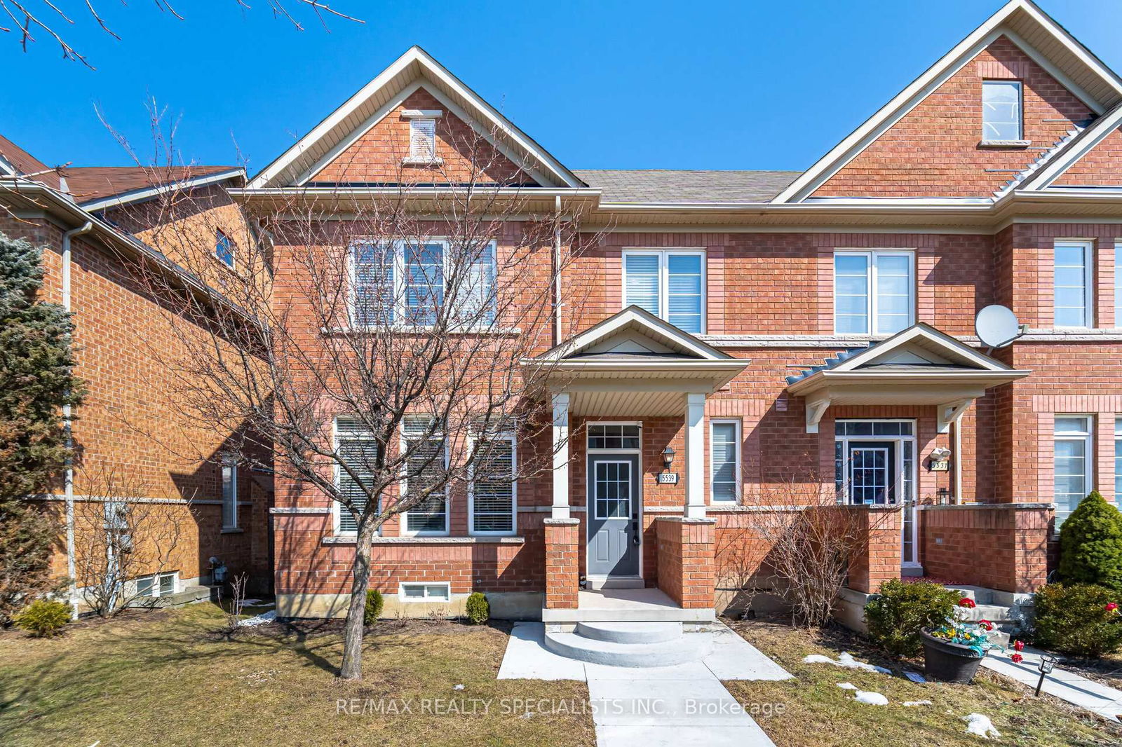 Townhouse for sale at 5539 Waterwind Crescent, Mississauga, Churchill Meadows, L5M 0G4 - MLS: W12026696