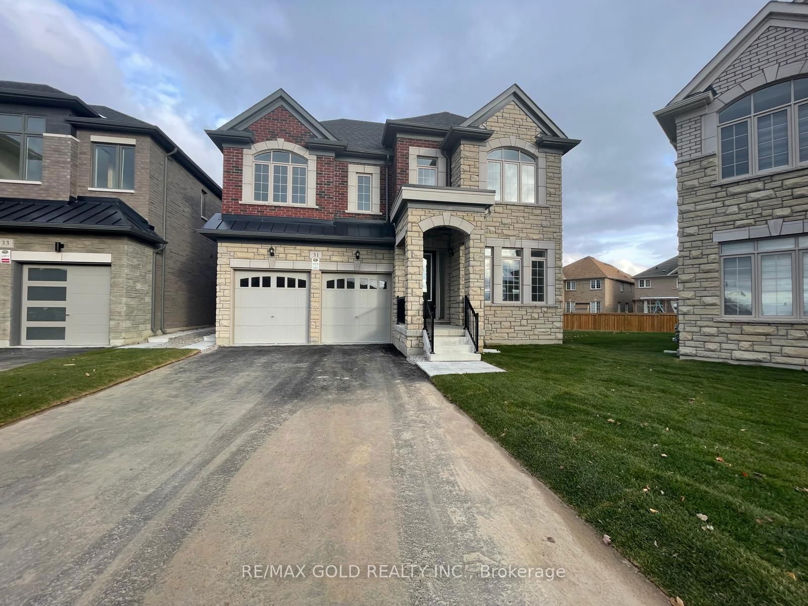 Detached House for sale at 31 Dolomite Drive, Brampton, Bram East, L6P 4R6 - MLS: W12026830