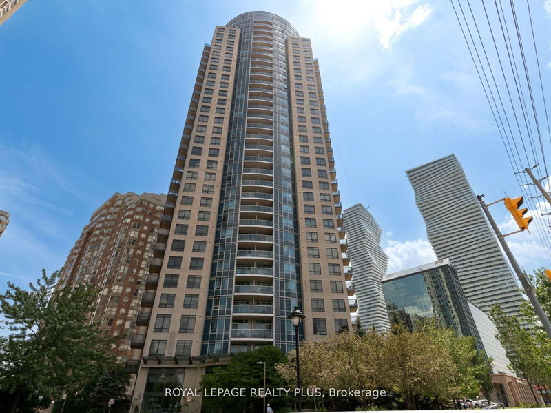 home for lease on 3009-330 Burnhamthorpe Road W