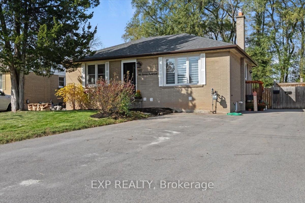 Detached House for sale at 667 Wickens Avenue, Burlington, LaSalle, L7T 3T1 - MLS: W12027120