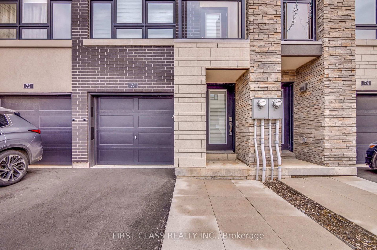 Townhouse for sale at 73-1121 Cooke Boulevard, Burlington, LaSalle, L7T 0C3 - MLS: W12027297