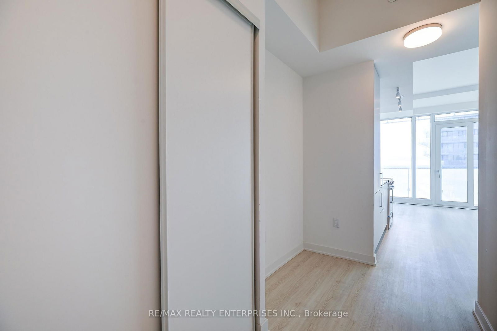 Condo for lease at 5502-3883 Quartz Road, Mississauga, City Centre, L5B 0M4 - MLS: W12027423