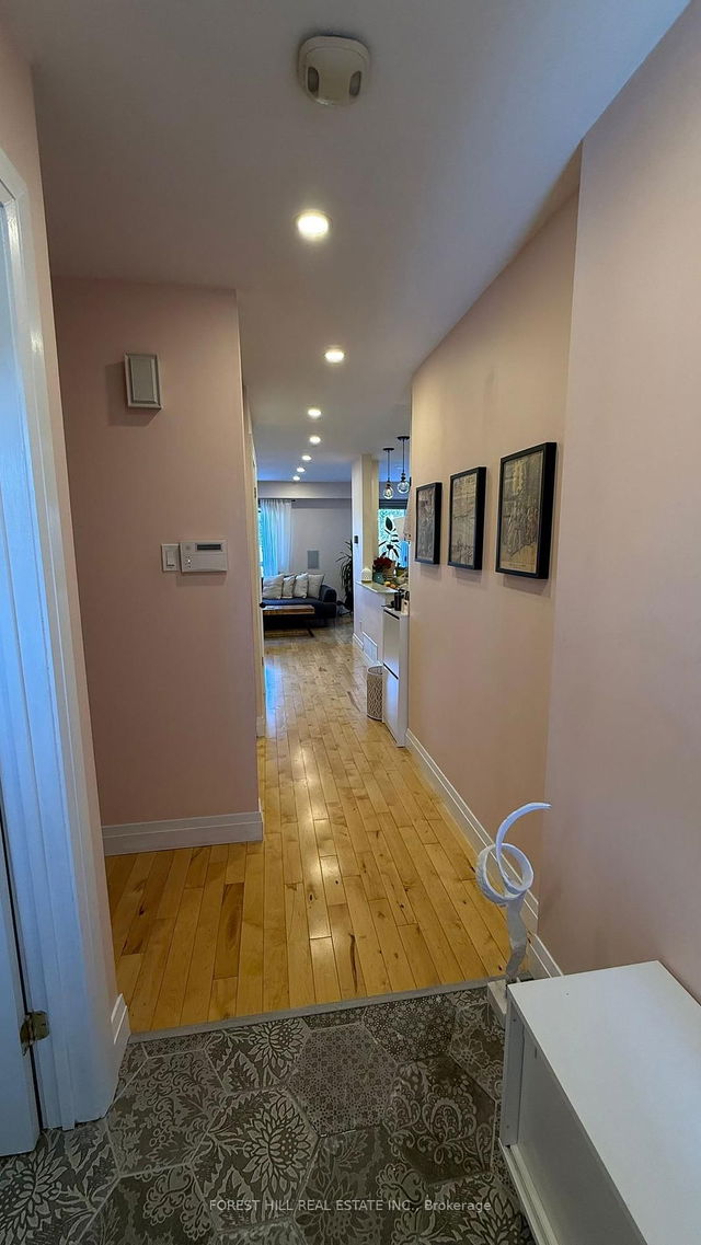 29 - 5730 Montevideo Road